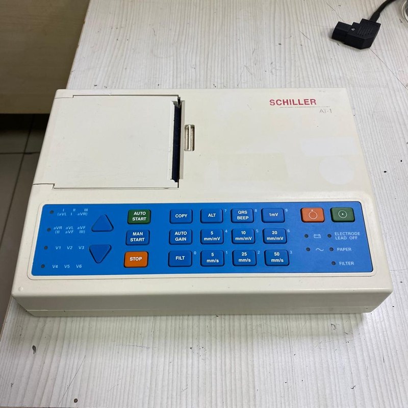 Schiller AT-1 12 Derivasyonlu EKG Cihazı 3